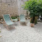 2 A 4 Personnes شقة